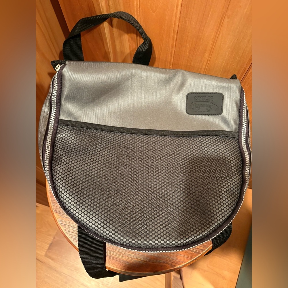 Pyrex Portables insulated carrier bag